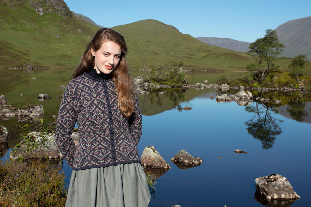 Elizabethan Jacket hand knitwear design by Jade Starmore from the book A Collector's Item