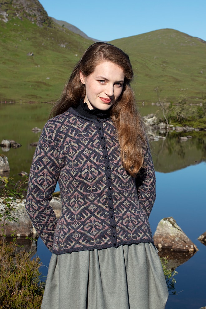 Elizabethan Jacket hand knitwear design by Jade Starmore from the book A Collector's Item