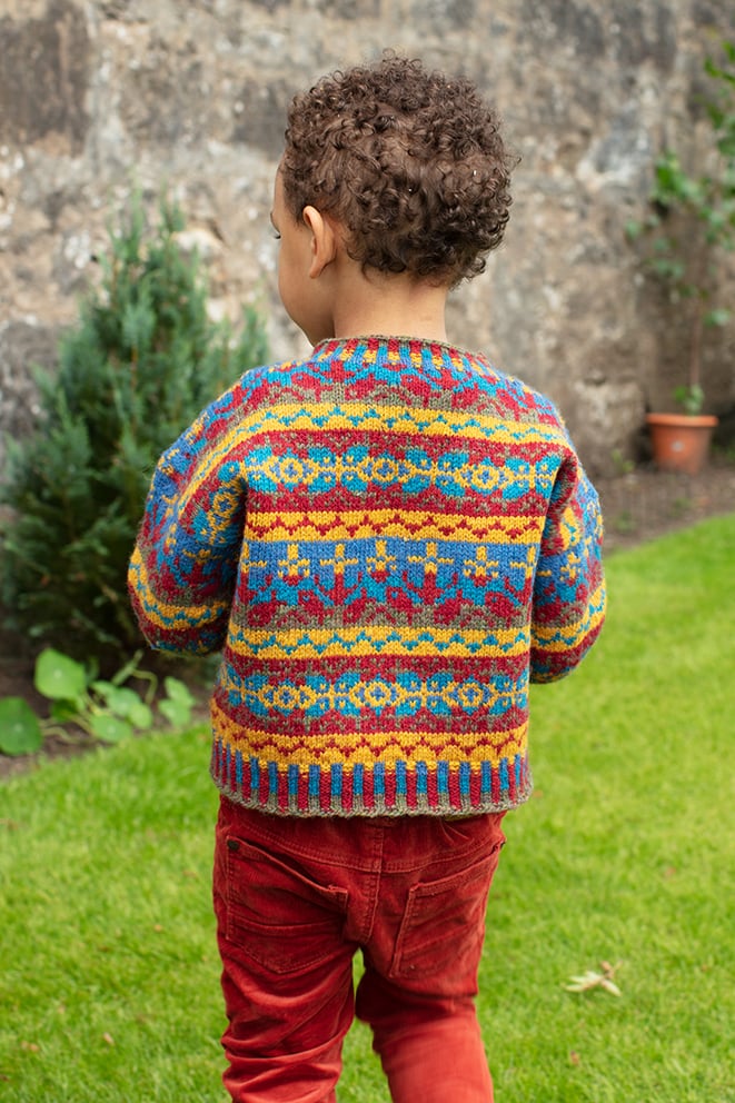 Fish & Anchors hand knitwear design from the book The Children's Collection by Alice Starmore