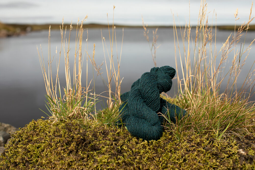 Alice Starmore 2 Ply Hebridean hand knitting yarn in Calluna