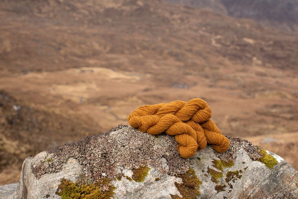 Alice Starmore 2 Ply Hebridean hand knitting yarn in Golden Plover