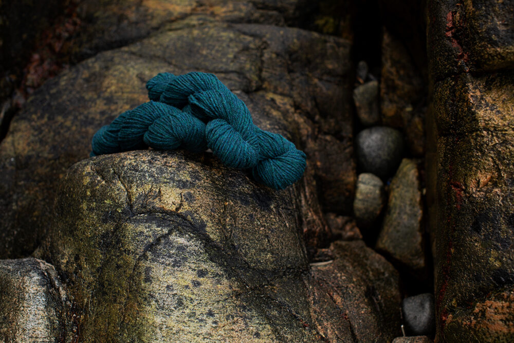 Alice Starmore Hebridean 3 Ply pure new British wool hand knitting Yarn in Lapwing colour