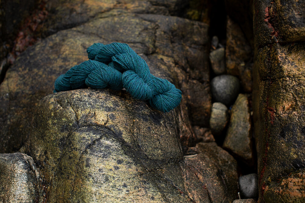 Alice Starmore 3 Ply Hebridean hand knitting yarn in Lapwing