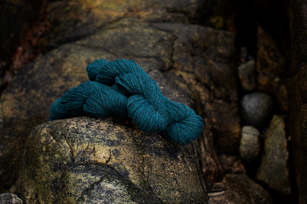 Alice Starmore Hebridean 3 Ply pure new British wool hand knitting Yarn in Lapwing colour