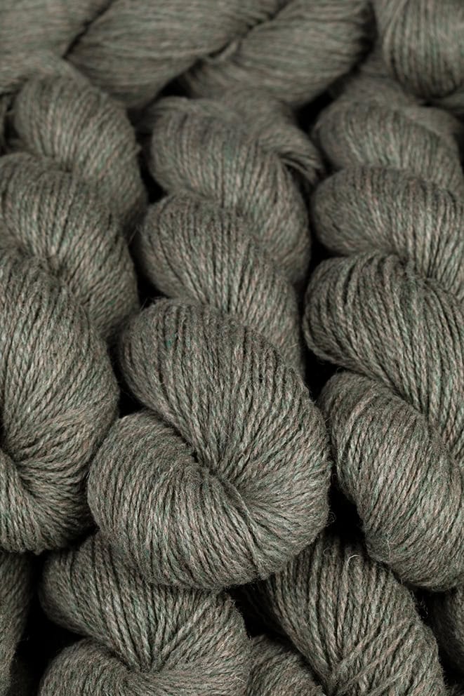 Alice Starmore 2 Ply Hebridean hand knitting yarn in Sea Ivory