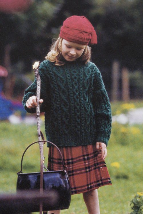 Killeany design from Aran Knitting by Alice Starmore in Bainin pure British wool hand knitting yarn