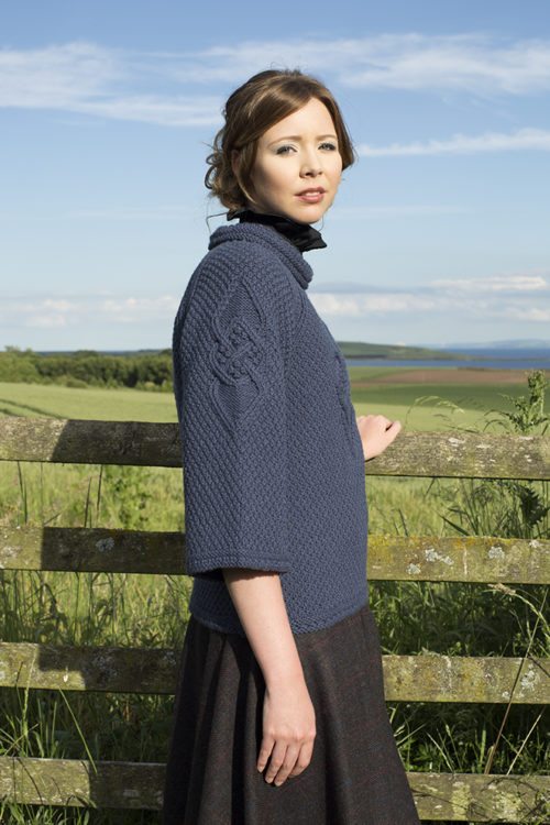 Cairngorm Brooch patterncard kit by Alice Starmore in Bainin pure British wool hand knitting yarn