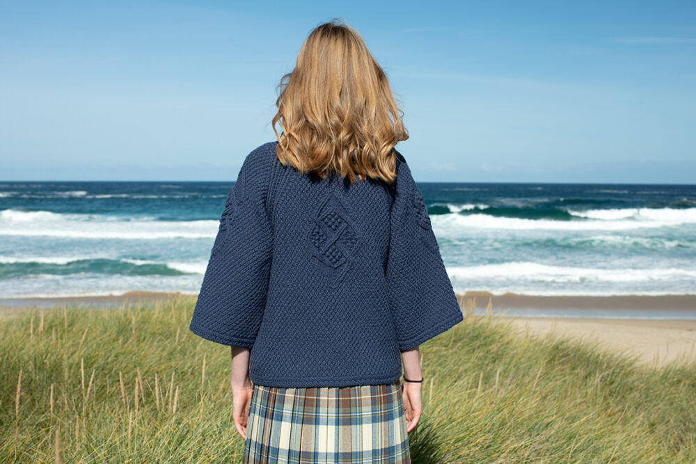 Cairngorm Broach patterncard kit design by Alice Starmore in Bainin yarn