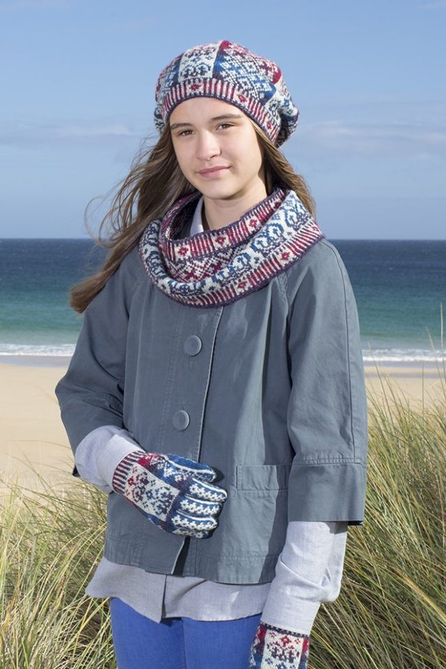 Diamond Jubilee patterncard kit by Alice Starmore in Hebridean 2 Ply pure British wool hand knitting yarn