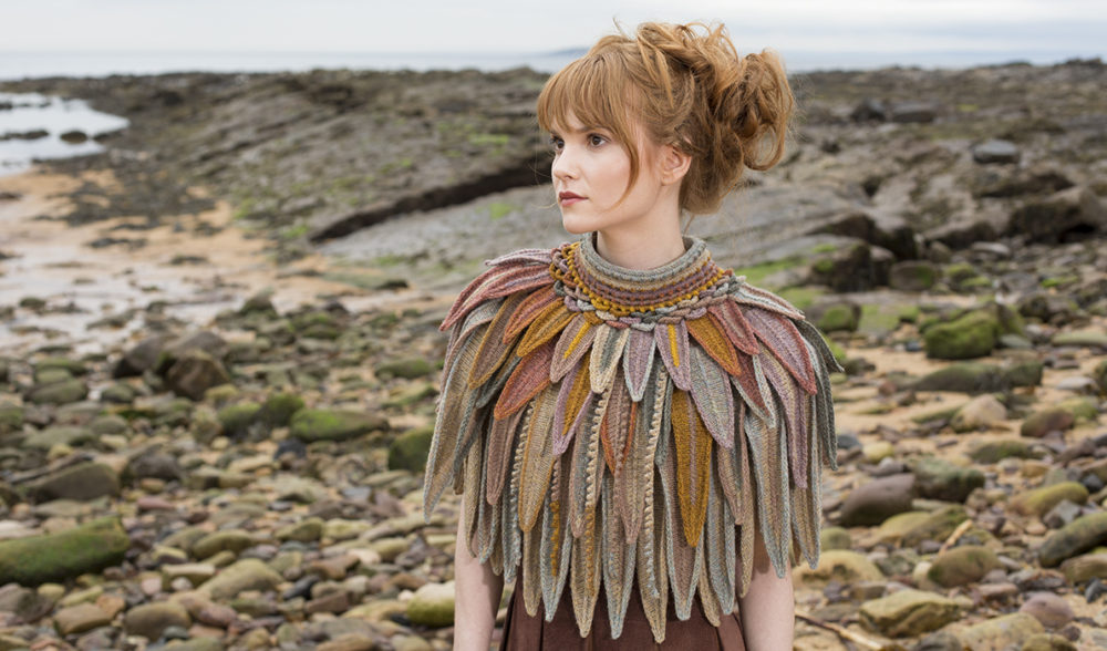 Bronze Raven Hybrid Collar hand knitting design from Glamourie by Alice Starmore