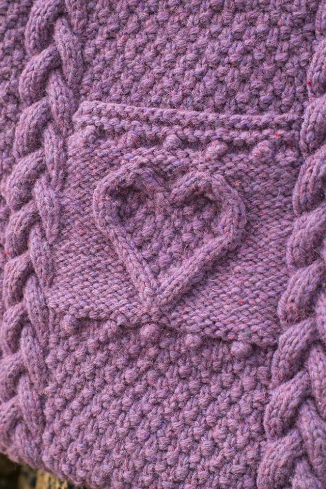 Heart Bag patterncard kit by Alice Starmore in Wild Orchid Hebridean 3 Ply pure British wool hand knitting yarn