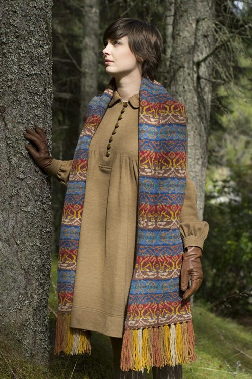 Leo Scarf patterncard kit by Jade Starmore in Hebridean 2 Ply pure British wool hand knitting yarn