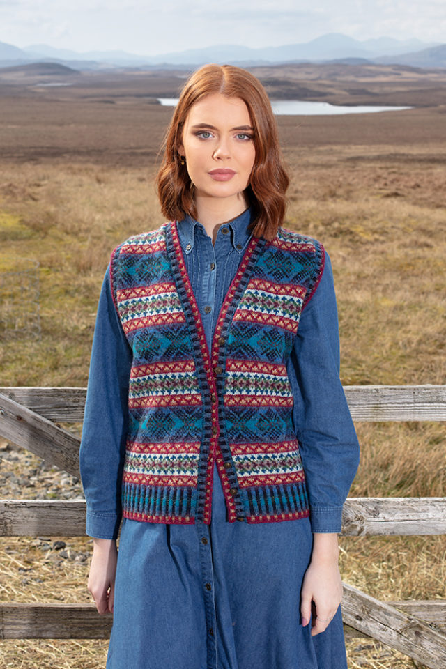 Mara patterncard knitwear design by Alice Starmore in pure wool Hebridean 2 Ply hand knitting yarn