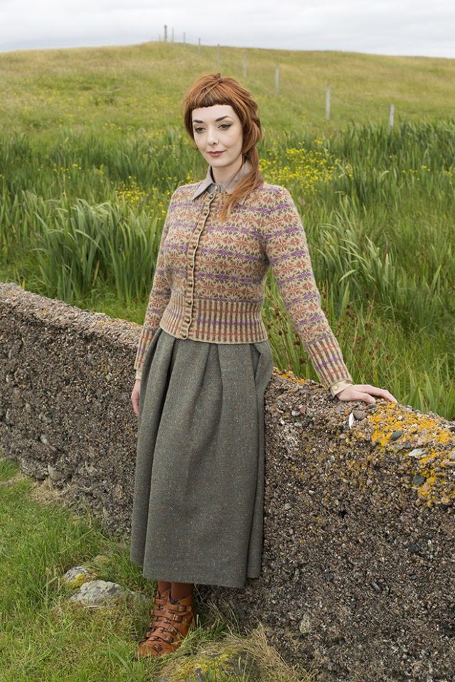 Meadowsweet patterncard kit by Alice Starmore in Hebridean 2 Ply pure British wool hand knitting yarn
