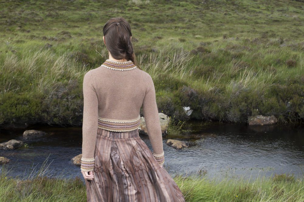 The Otter hand knitwear design by Jade Starmore from the book Glamourie