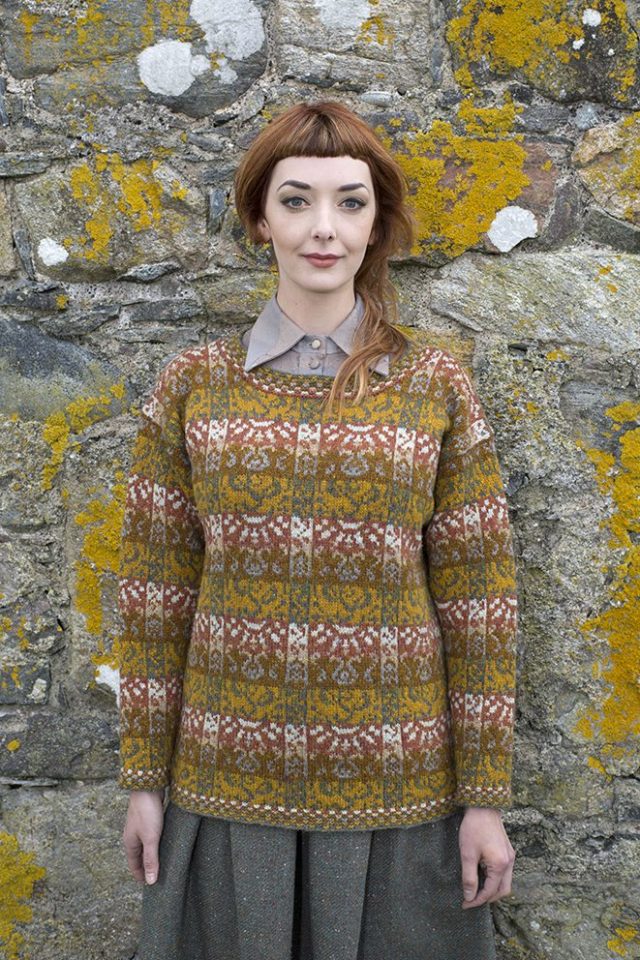 Rheingold sweater patterncard kit by Jade Starmore in Hebridean 2 Ply pure British wool hand knitting yarn