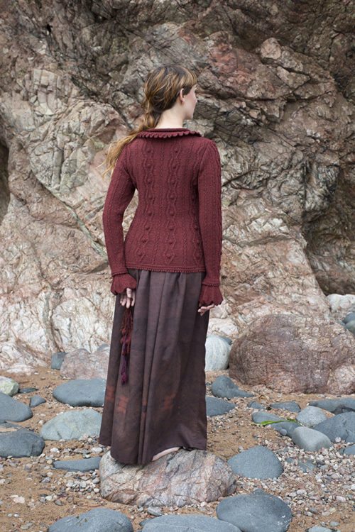 The Sea Anemone hand knitwear design by Alice Starmore from the book Glamourie