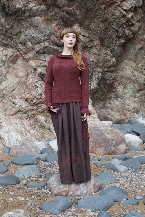 The Sea Anemone hand knitwear design by Alice Starmore from the book Glamourie