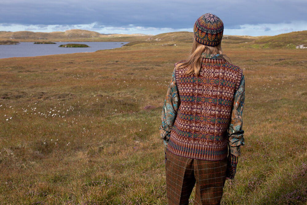 Thoroughbred patterncard kit design by Alice Starmore in Hebridean 2 Ply yarn