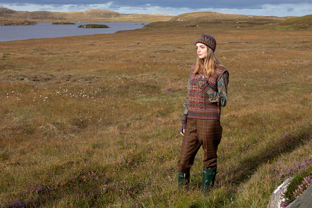 Thoroughbred patterncard kit design by Alice Starmore in Hebridean 2 Ply yarn