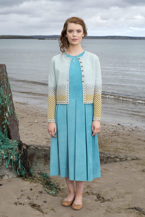 Traigh patterncard kit by Jade Starmore in Hebridean 2 Ply pure British wool hand knitting yarn
