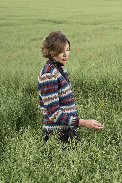 Wave patterncard kit by Alice Starmore in Hebridean 2 Ply pure British wool hand knitting yarn