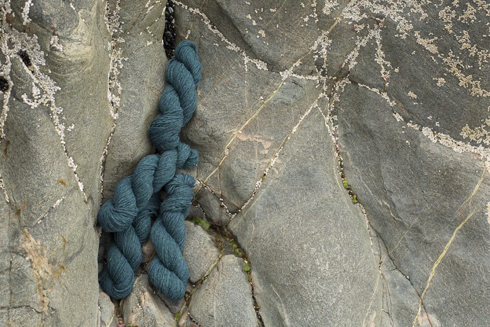 Alice Starmore Hebridean 3 Ply pure new British wool hand knitting Yarn in Lapwing colour