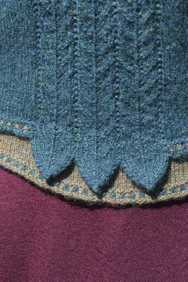 The Lapwing hand knitwear design by Alice Starmore from the book Glamourie