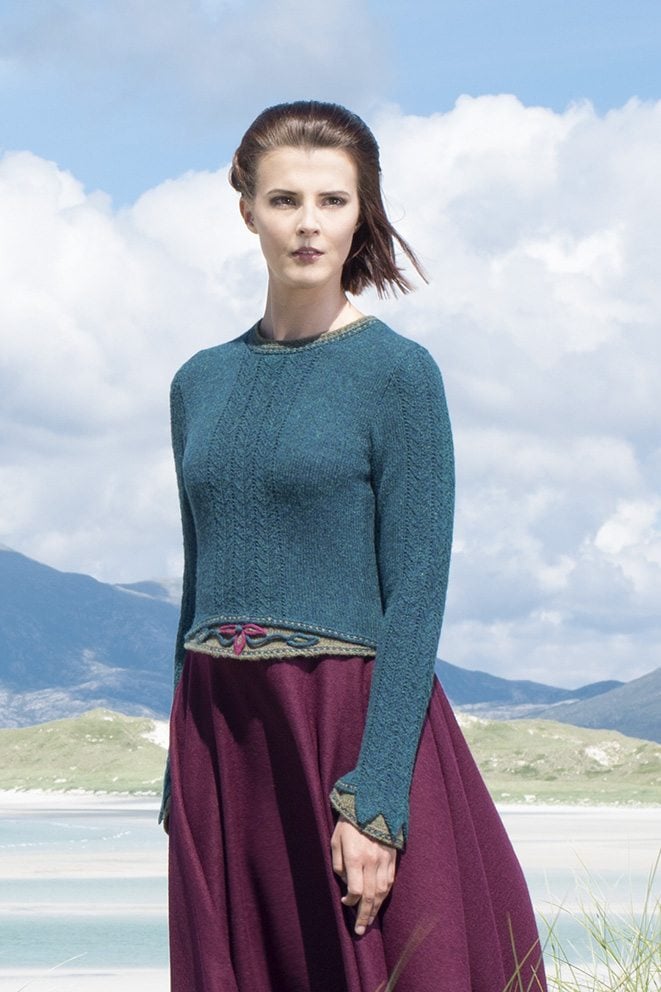 The Lapwing hand knitwear design by Alice Starmore from the book Glamourie
