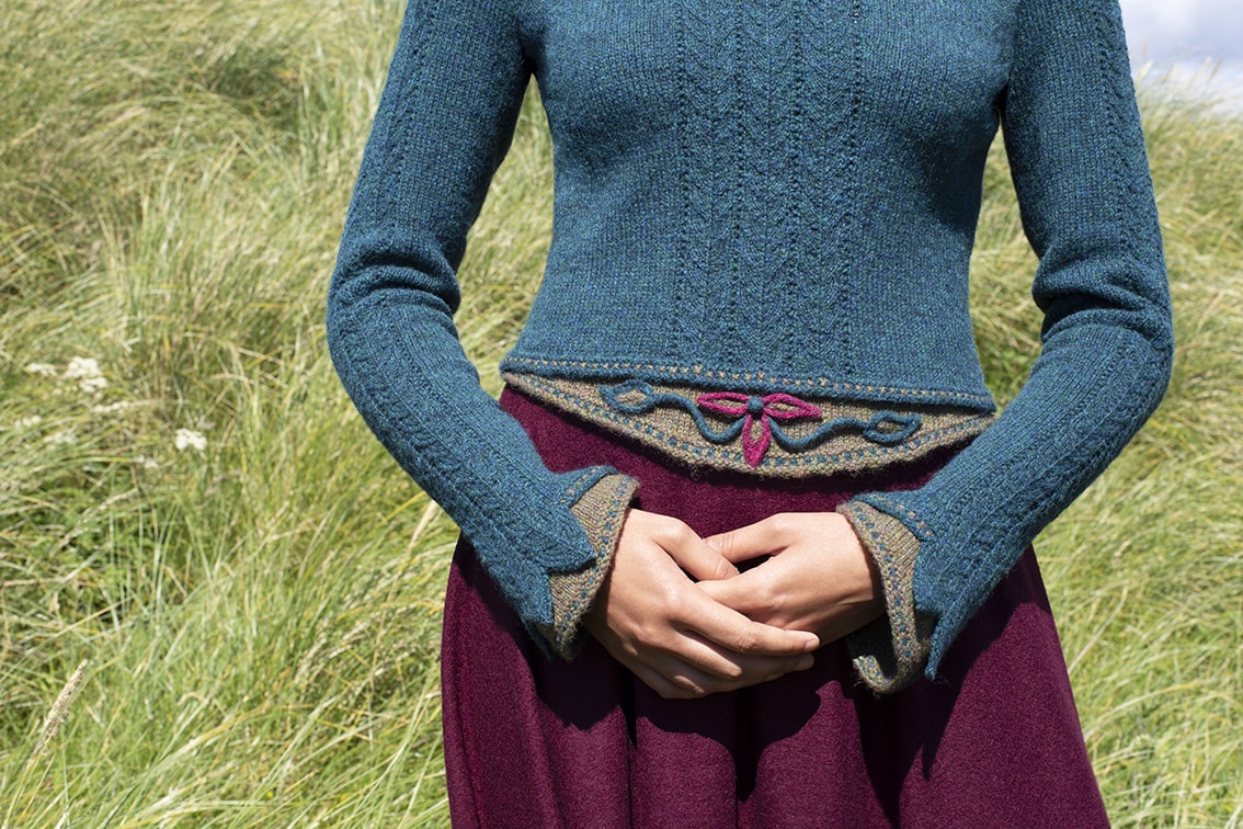Lapwing hand knitwear design from the book Glamourie by Alice Starmore