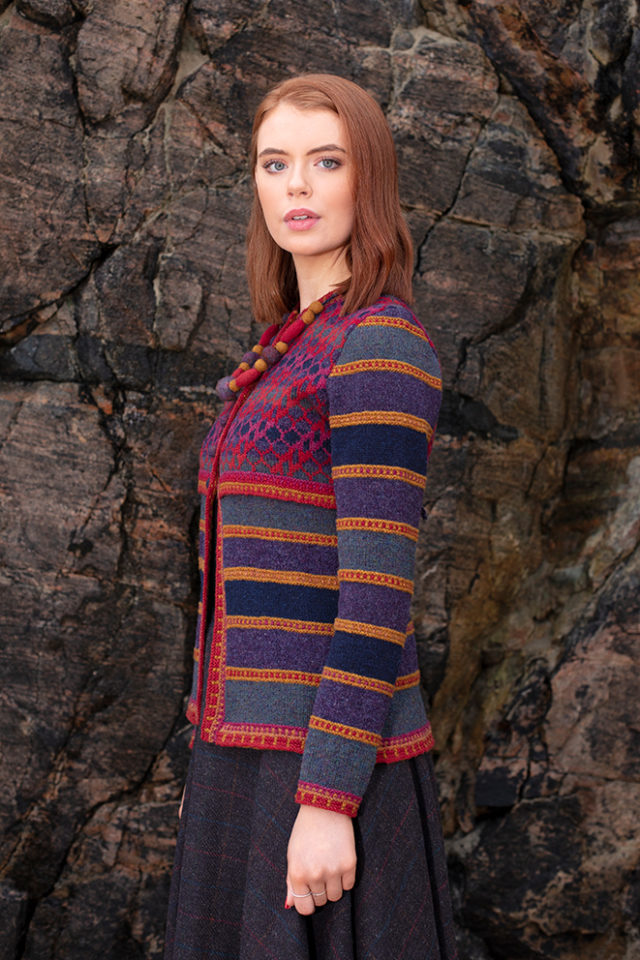 Damselfly hand knitwear design from the book Glamourie by Alice Starmore