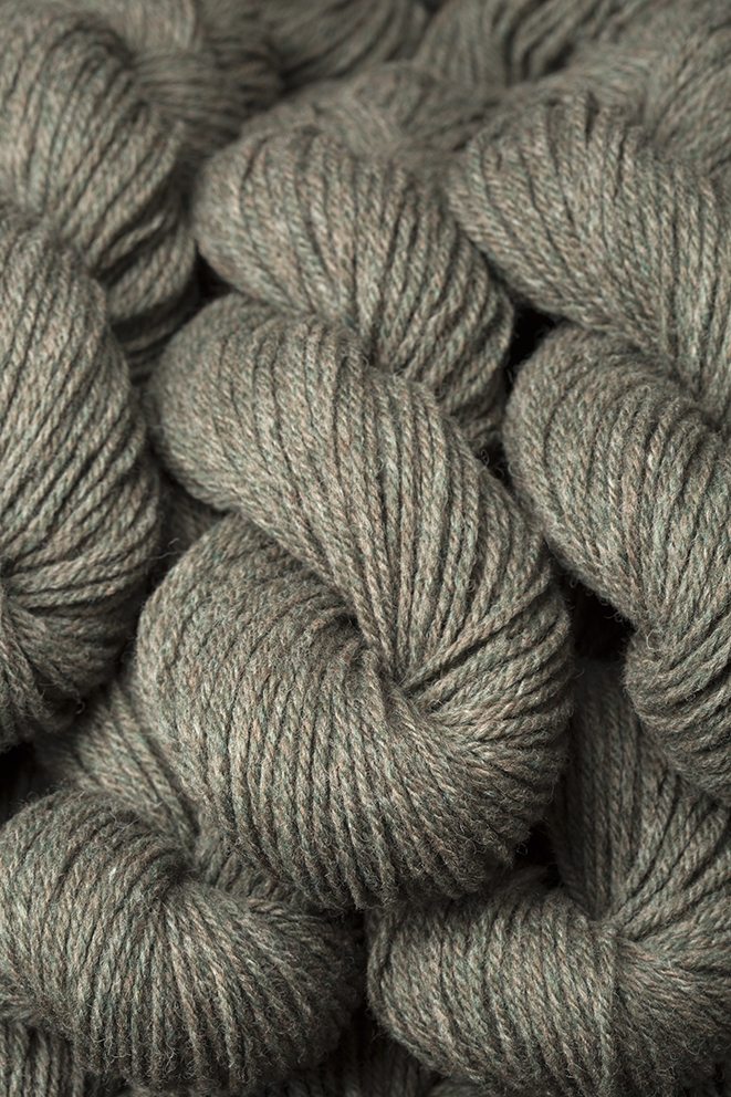 Alice Starmore Hebridean 3 Ply pure new British wool hand knitting Yarn in Sea Ivory colour