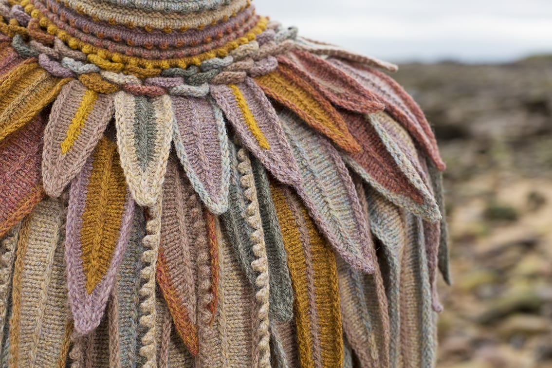 Bronze Raven Hybrid Collar hand knitting design from Glamourie by Alice Starmore