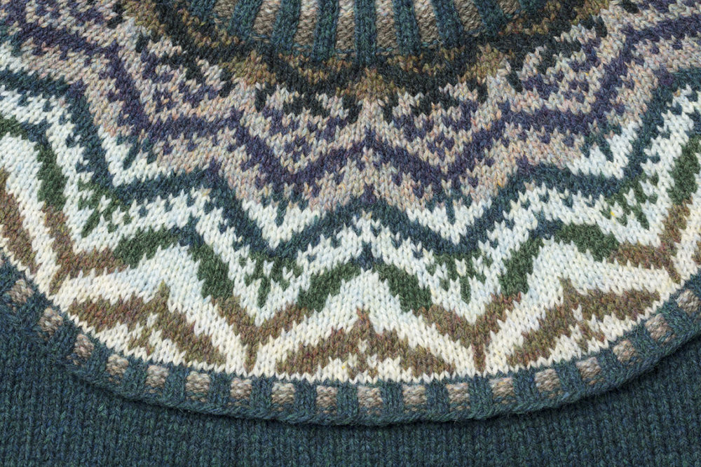 Detail of the Merveille Du Jour knitwear design patterncard kit by Alice Starmore in pure wool Hebridean 2 Ply hand knitting yarn