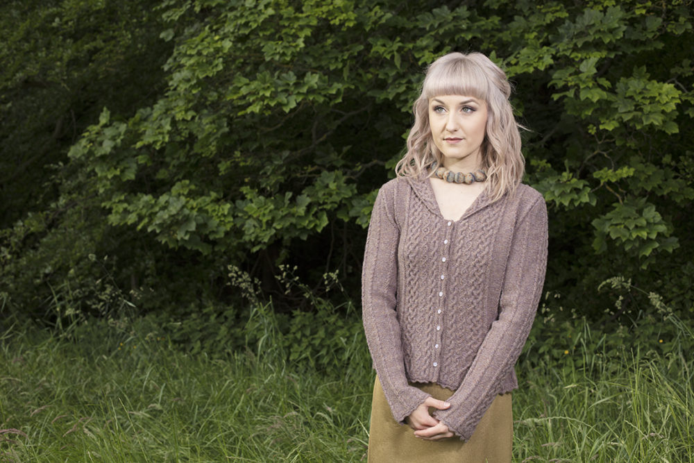 Eala Bhan knitwear design from Aran Knitting by Alice Starmore in pure wool Hebridean 2 Ply hand knitting yarnEala Bhan knitwear design from Aran Knitting by Alice Starmore in pure wool Hebridean 2 Ply hand knitting yarn