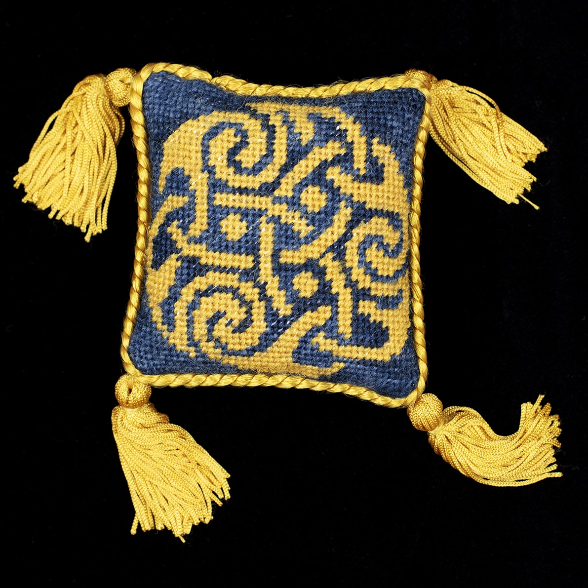 Needlepoint design from the book Celtic Needlepoint by Alice Starmore