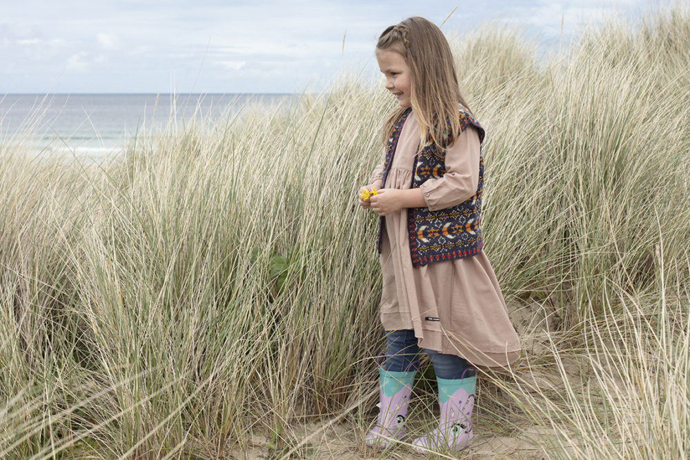 Moon & Stars patterncard knitwear design by Jade Starmore in pure wool Hebridean 2 Ply hand knitting yarn
