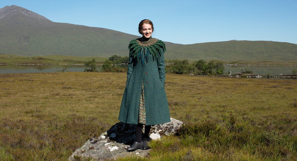 Lapwing Collar patterncard knitwear design by Alice Starmore in pure wool Hebridean 2 Ply hand knitting yarn