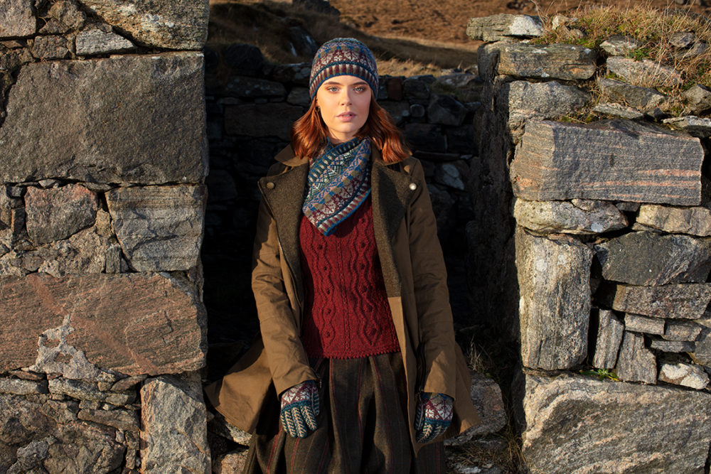 Oregon Spring Hat Set patterncard knitwear design by Alice Starmore in pure wool Hebridean 2 Ply hand knitting yarn