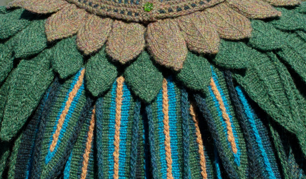 Lapwing Collar patterncard knitwear design by Alice Starmore in pure wool Hebridean 2 Ply hand knitting yarn