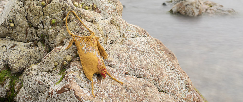 Mermaid's Purse knitwear design by Alice Starmore in pure wool Hebridean 3 Ply hand knitting yarn