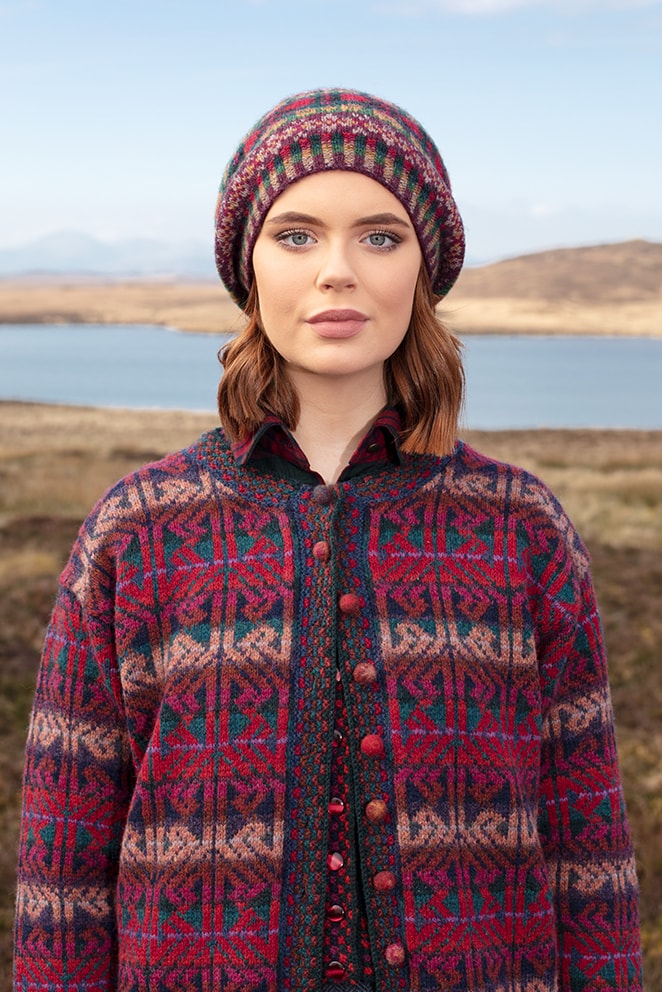 Alba patterncard knitwear design by Alice Starmore in pure wool Hebridean 2 Ply hand knitting yarn