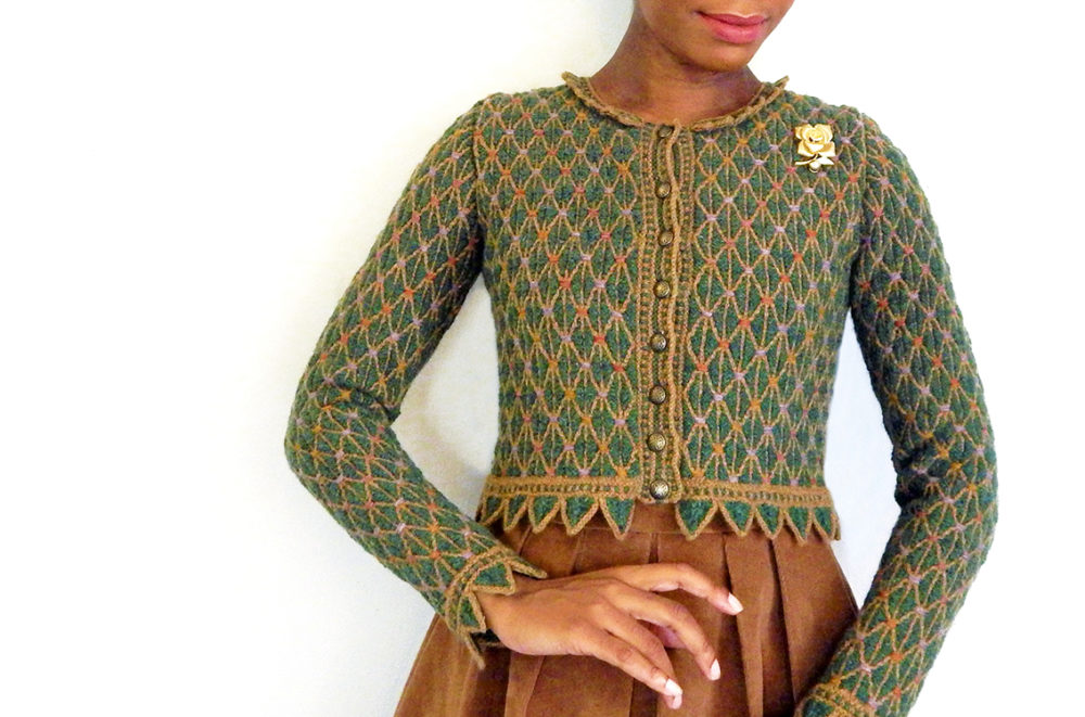 Jane Seymour design from Tudor Roses by Alice Starmore, knitted by Constance Caddell