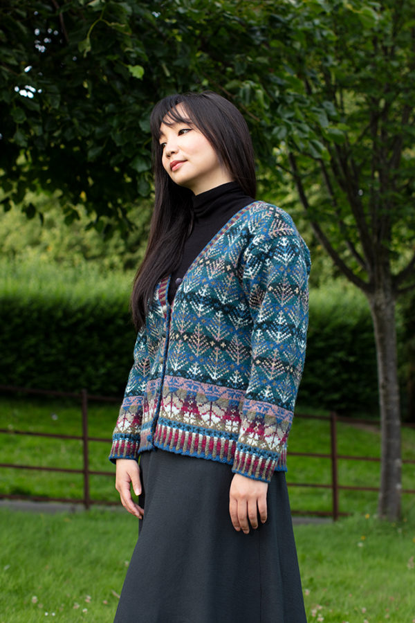 Oregon Spring Cardigan patterncard kit design by Alice Starmore in Hebridean 2 Ply yarn