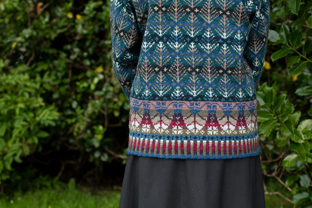 Oregon Spring Cardigan patterncard kit design by Alice Starmore in Hebridean 2 Ply yarn