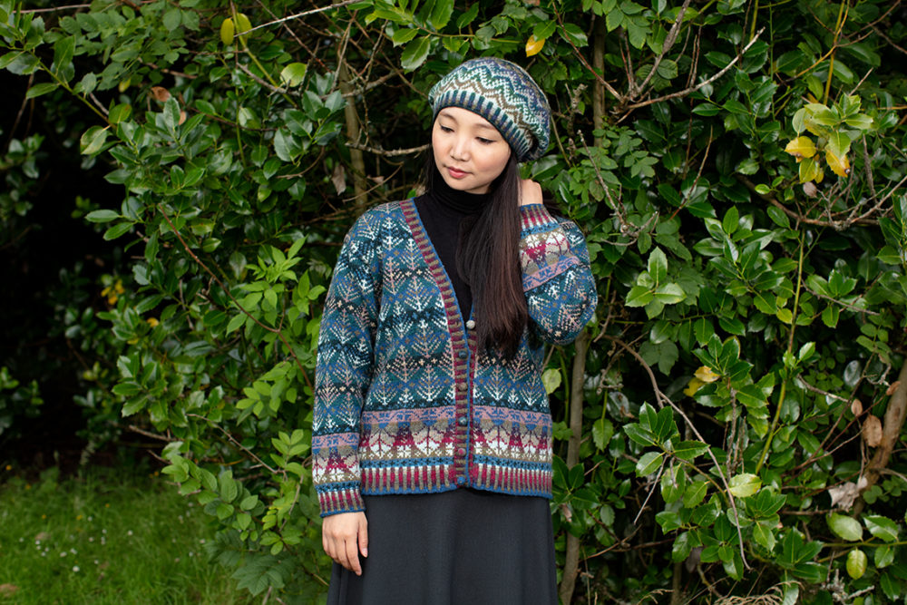 Oregon Spring Cardigan patterncard kit design by Alice Starmore in Hebridean 2 Ply yarn