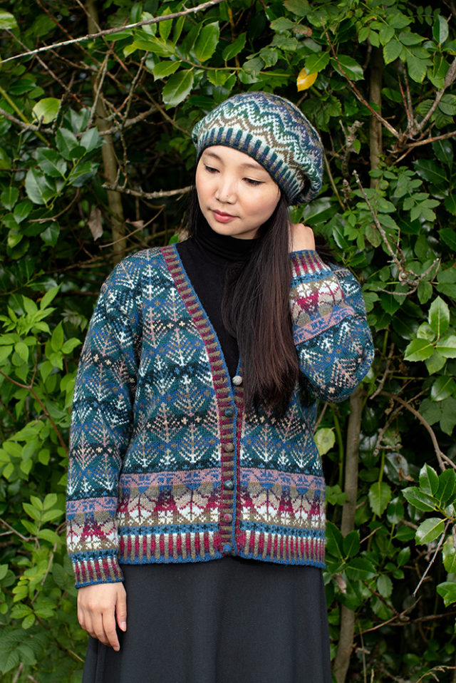 Oregon Spring Cardigan patterncard kit design by Alice Starmore in Hebridean 2 Ply yarn
