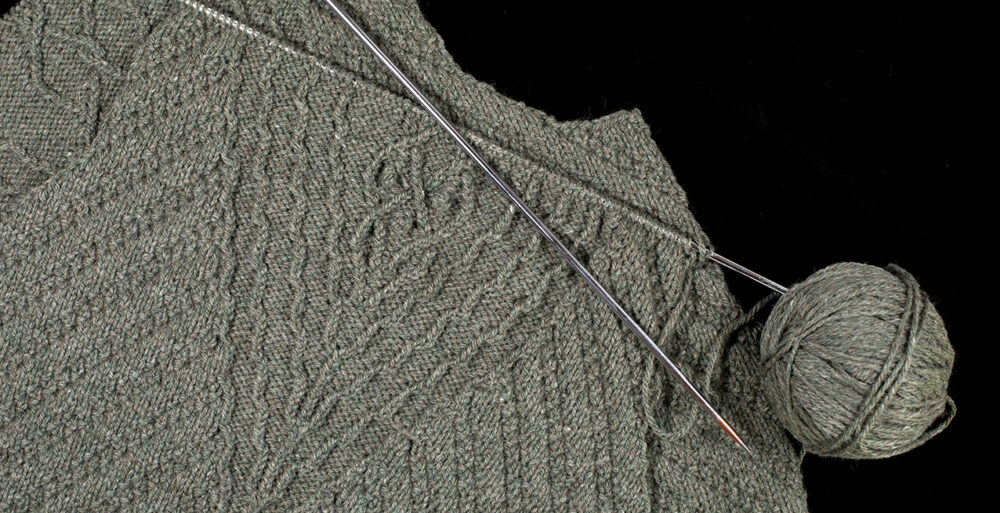 Staran patterncard kit design by Alice Starmore in Hebridean 3 Ply yarn