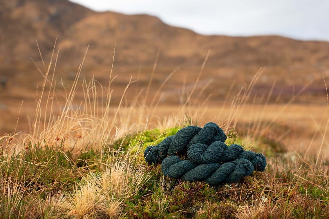 Alice Starmore 2 Ply Hebridean hand knitting yarn in Calluna