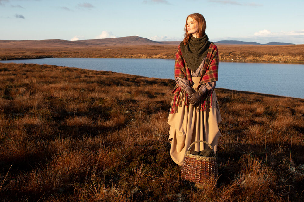 Cluaran patterncard kit design by Alice Starmore in Hebridean 2 Ply yarn